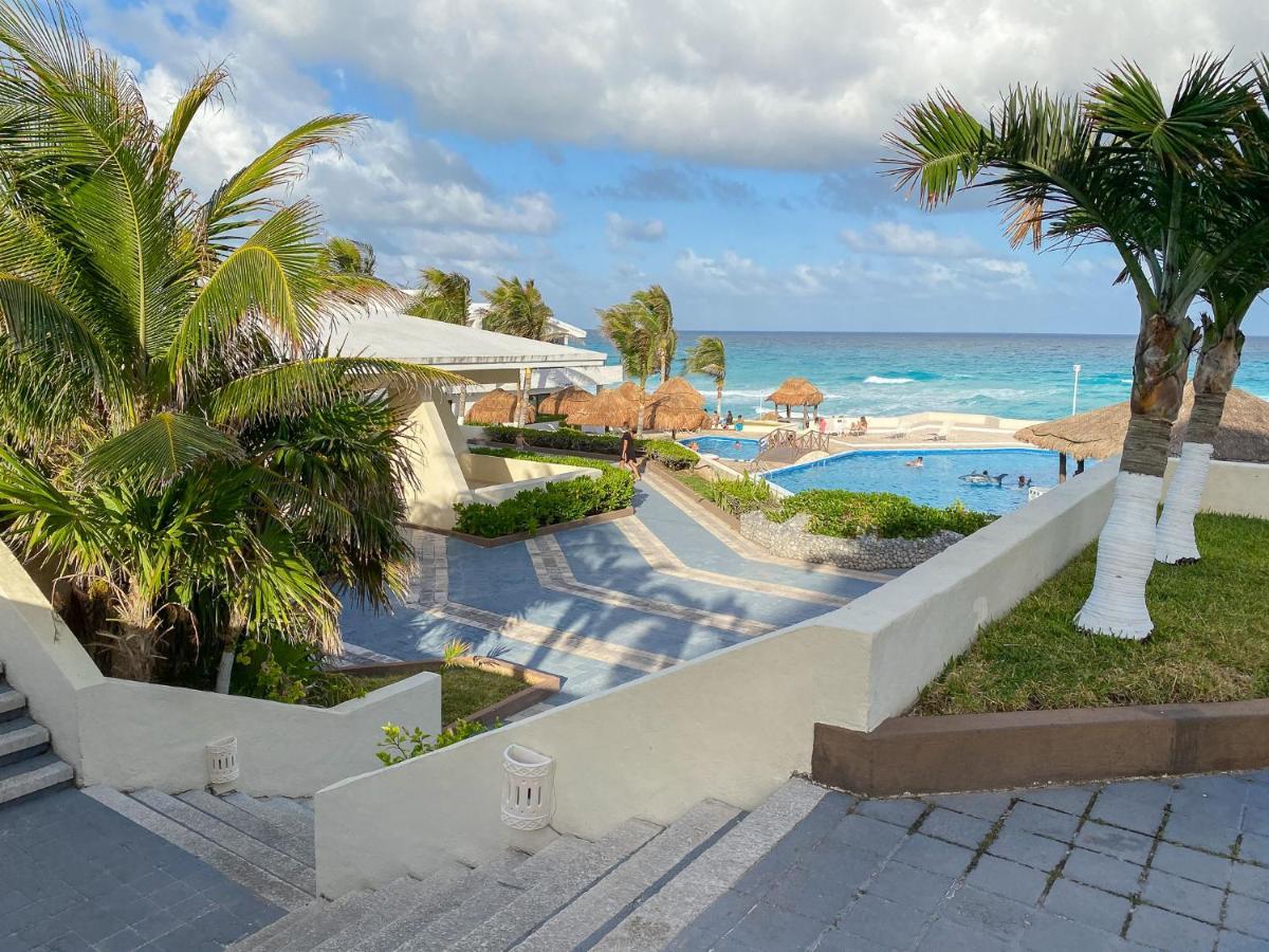 01 Ocean View Terrace cozy 1 bdrm apartment Beach Front Brisas Cancun Zona Hotelera Zewnętrze zdjęcie