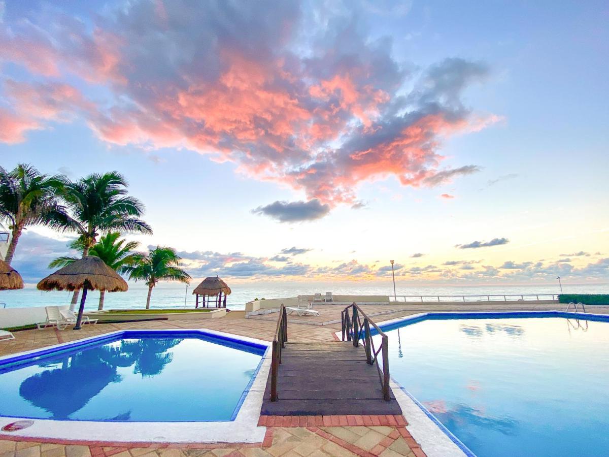 01 Ocean View Terrace cozy 1 bdrm apartment Beach Front Brisas Cancun Zona Hotelera Zewnętrze zdjęcie