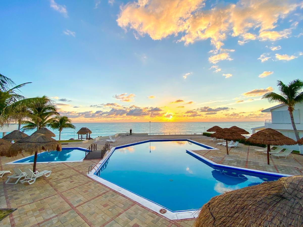 01 Ocean View Terrace cozy 1 bdrm apartment Beach Front Brisas Cancun Zona Hotelera Zewnętrze zdjęcie