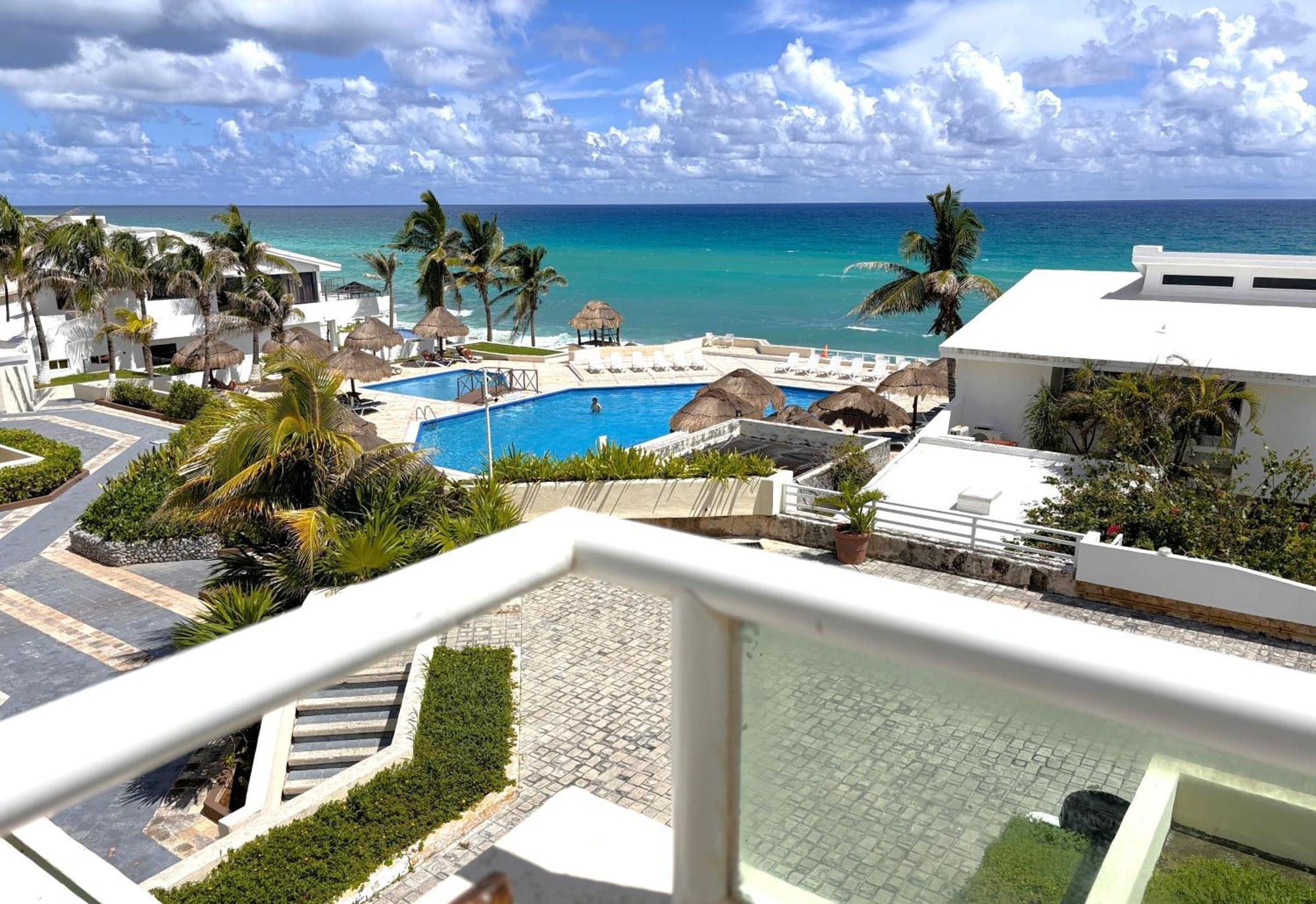 01 Ocean View Terrace cozy 1 bdrm apartment Beach Front Brisas Cancun Zona Hotelera Zewnętrze zdjęcie